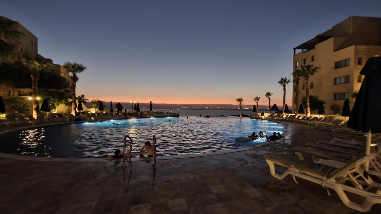 Comfy Stays: Sea View Apartments at Deadsea Samarah Resort Sweimeh Exterior photo