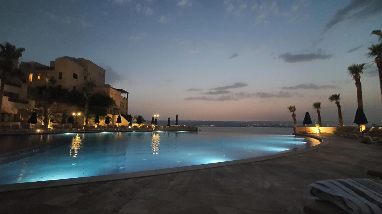 Comfy Stays: Sea View Apartments at Deadsea Samarah Resort Sweimeh Exterior photo