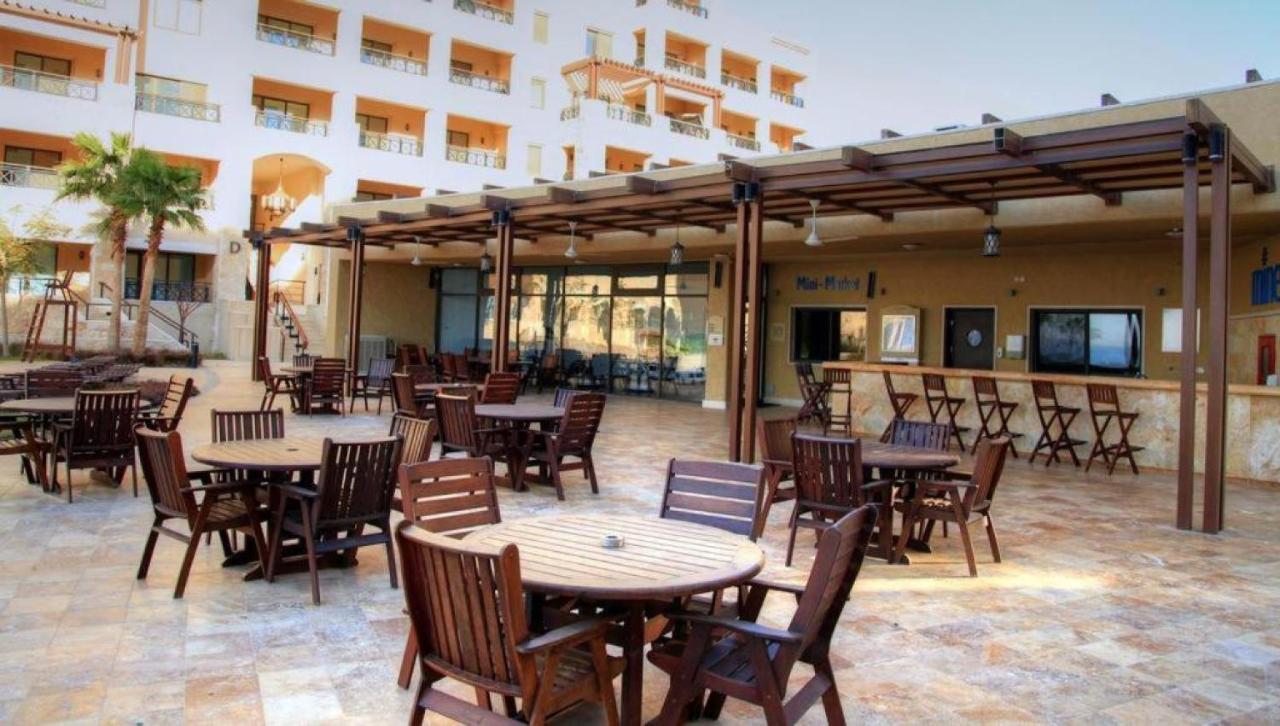Comfy Stays: Sea View Apartments at Deadsea Samarah Resort Sweimeh Exterior photo