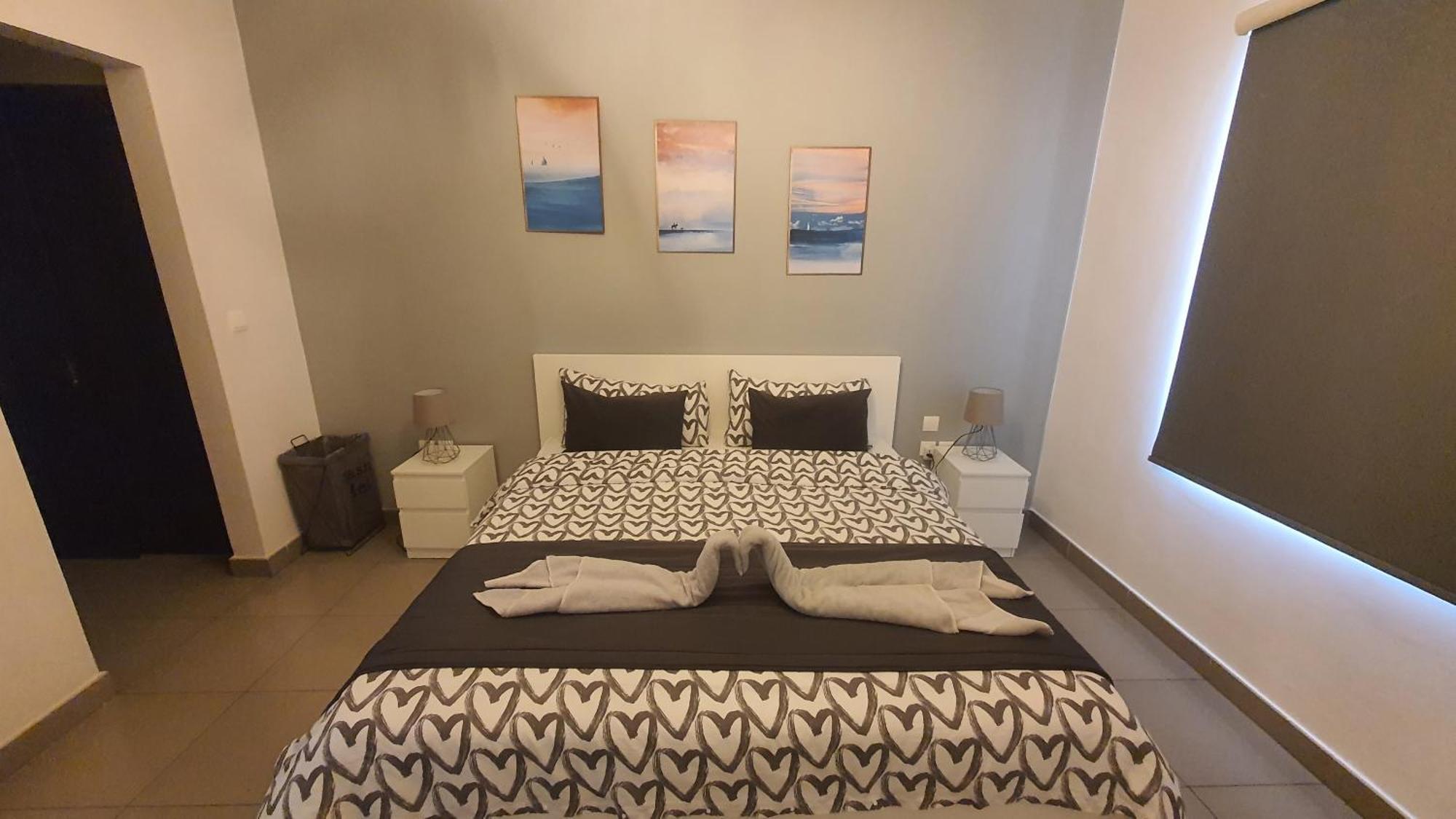 Comfy Stays: Sea View Apartments at Deadsea Samarah Resort Sweimeh Room photo